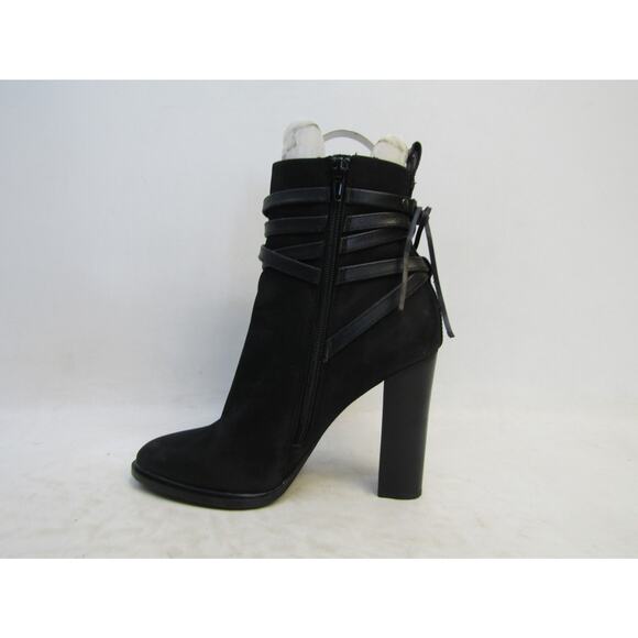 Steve Madden Women Sz 7 M Black Suede Zip Ankle Fashion Boots Bootie - Picture 2 of 11